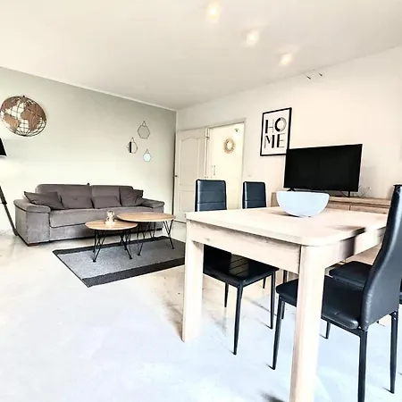 Le Victoria, Elegant T2 Au Bord Des Plages, Piscine, Sauna Menton