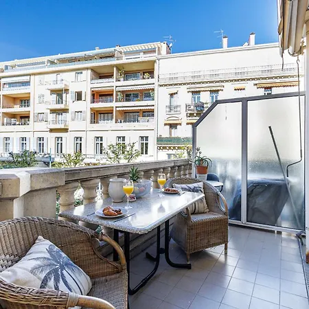 Le Victoria, Elegant T2 Au Bord Des Plages, Piscine, Sauna