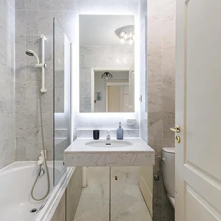 Le Victoria, Elegant T2 Au Bord Des Plages, Piscine, Sauna