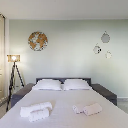 Apartment Le Victoria, Elegant T2 Au Bord Des Plages, Piscine, Sauna