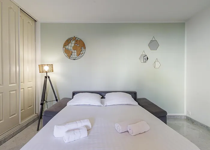 Apartamento Le Victoria, Elegant T2 Au Bord Des Plages, Piscine, Sauna