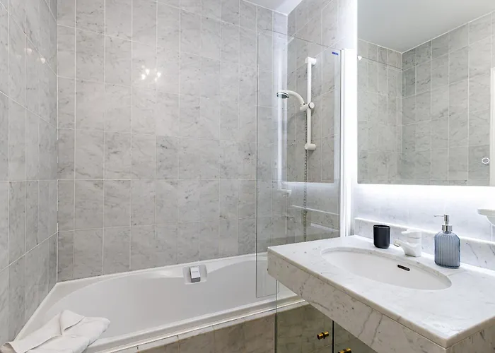 Apartman Le Victoria, Elegant T2 Au Bord Des Plages, Piscine, Sauna